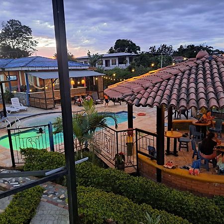 Finca Campestre Villa Del Campo Санта-Роса-де-Кабаль Екстер'єр фото