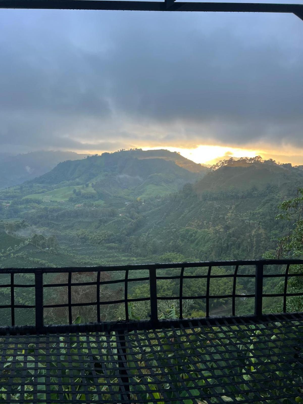 Finca Campestre Villa Del Campo Санта-Роса-де-Кабаль Екстер'єр фото